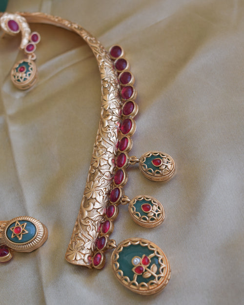 Royal Antique Gold Hasli Set with Ruby and Emerald Accents - alternate view
