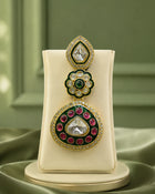 Premium Layered Kundan Necklace Set with Maang Tikka